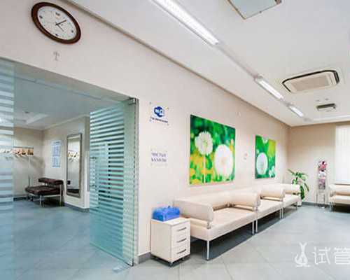 河北内丘通报菩萨岭倾倒废水事件：1人被刑拘，1人被上网追逃